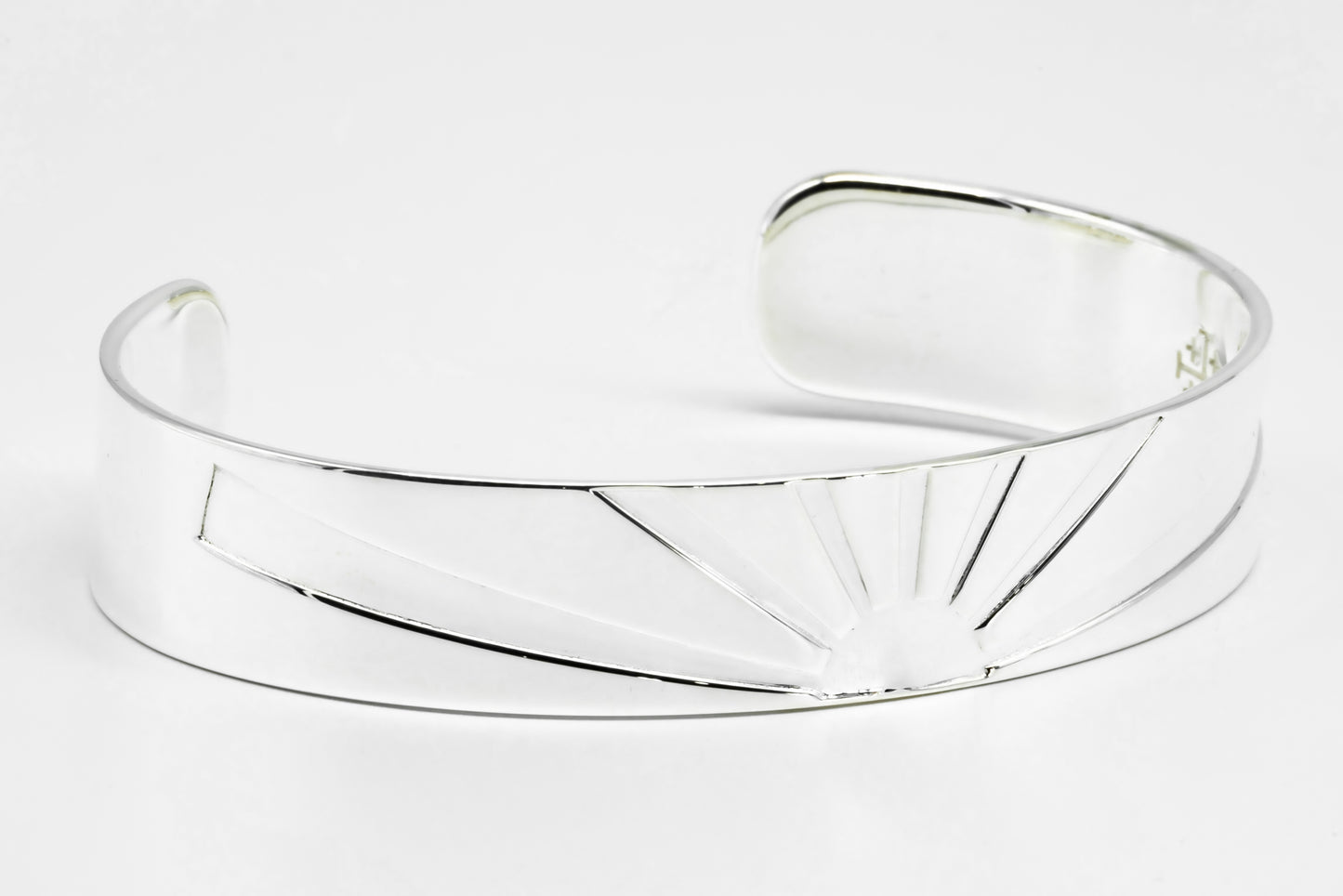 Banzai Cuff